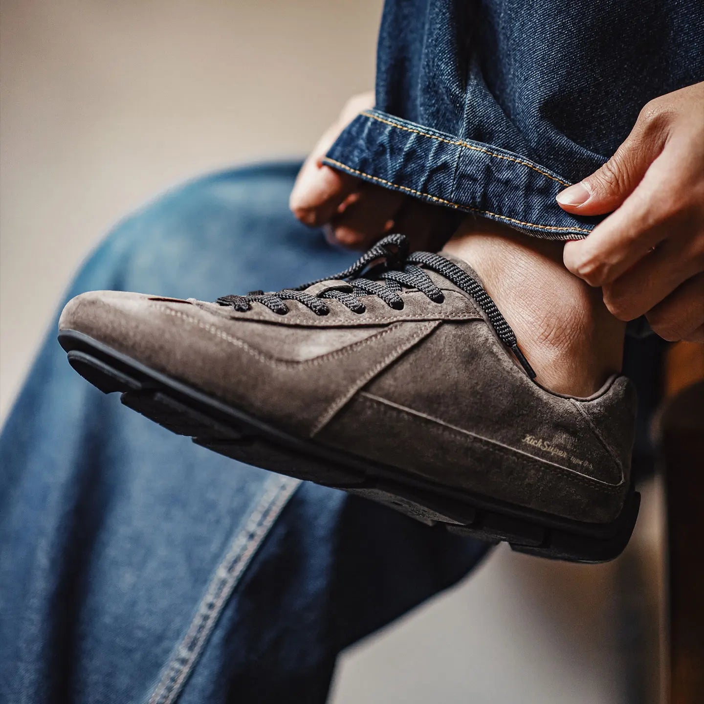 Maden Coffee Brown German Army Trainers | Pigskin Suede Sneakers